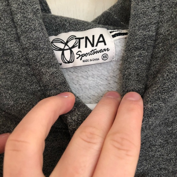 TNA hoody - Picture 2 of 2